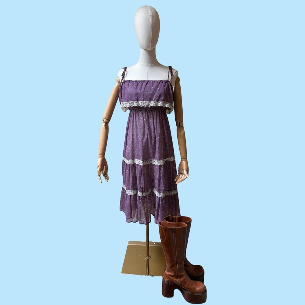 Vintage 70s calico prairie off the shoulder midi dress, gunne sax cotton 1970s